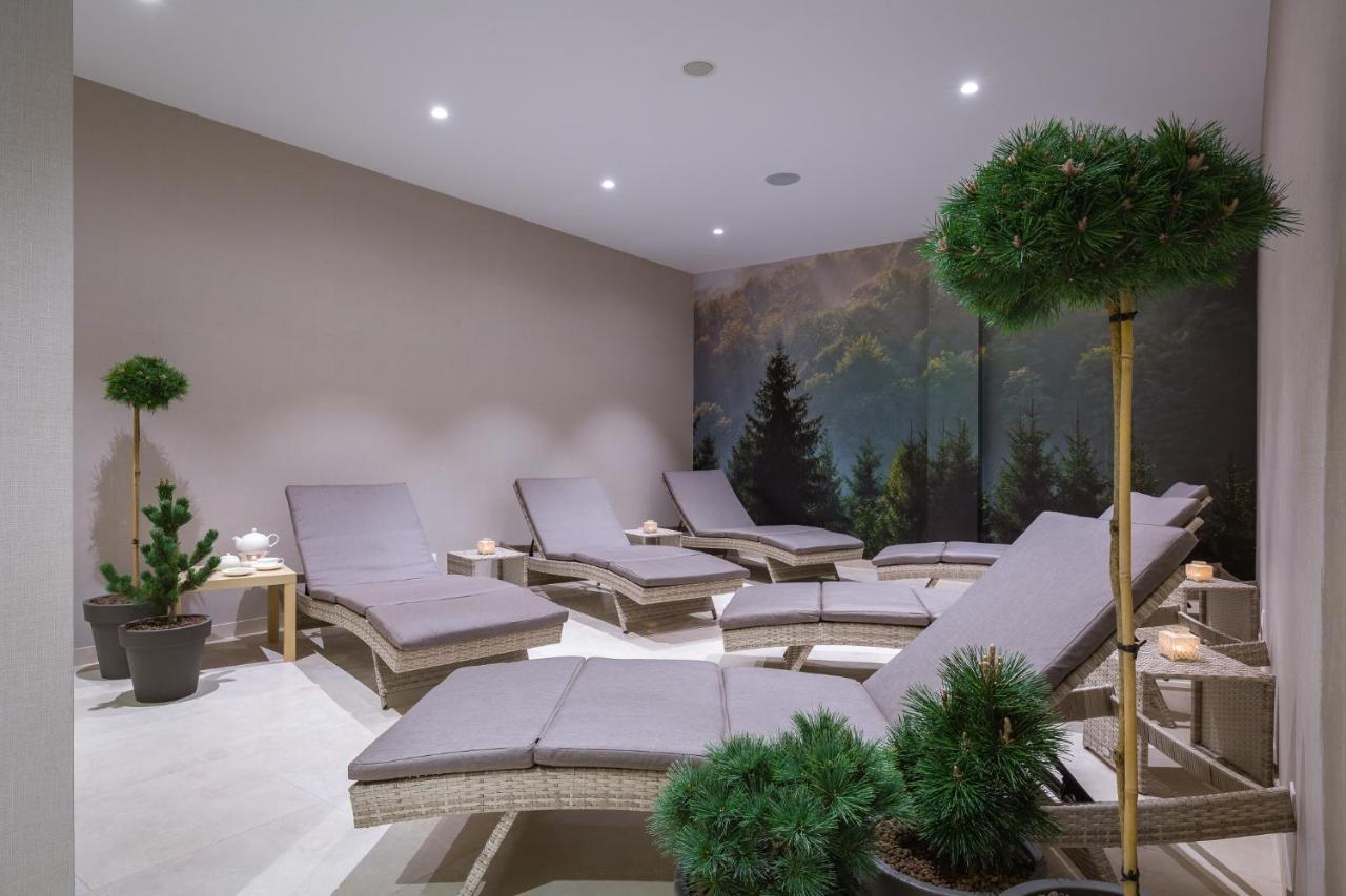 Green Mountain 5* Hotel Karpacz Bagian luar foto A relaxation room
