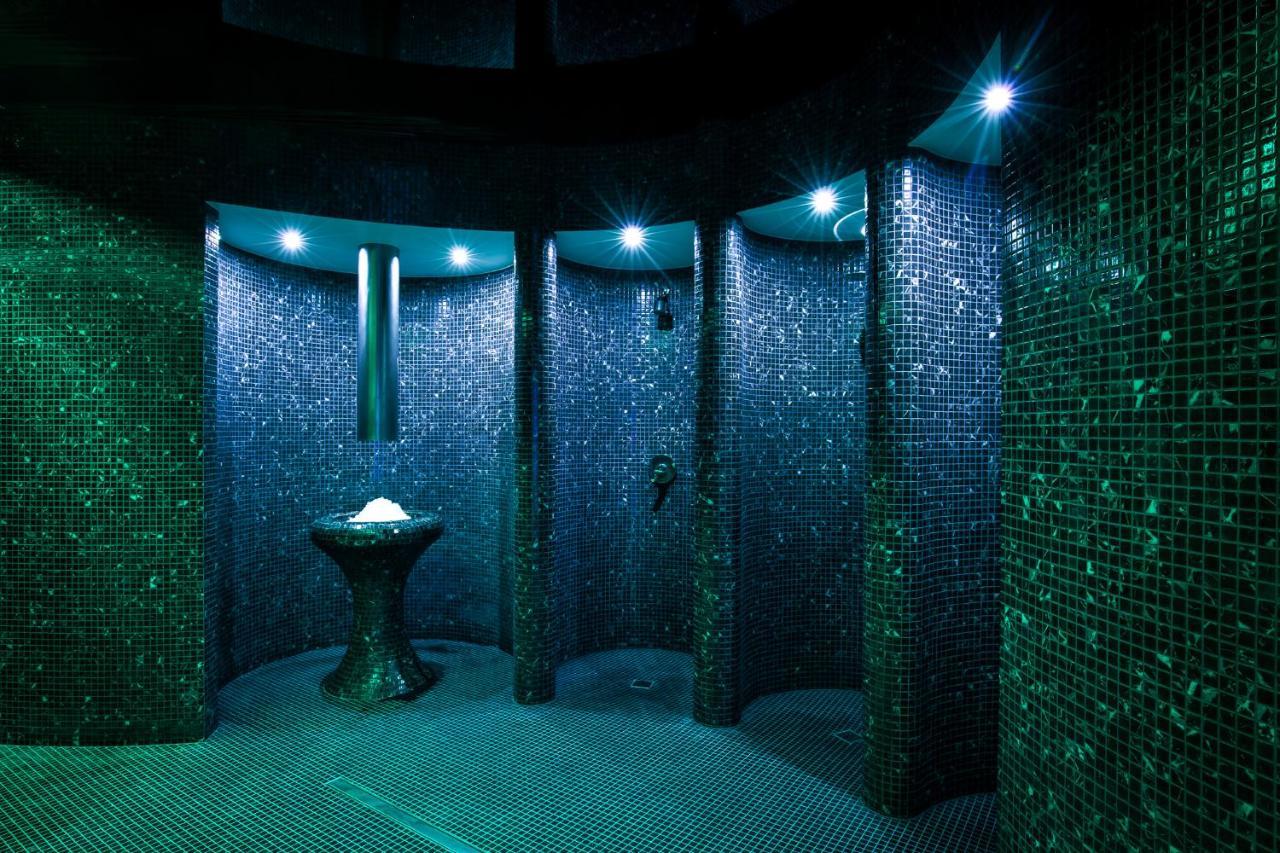 Green Mountain 5* Hotel Karpacz Bagian luar foto The spa at The Landmark