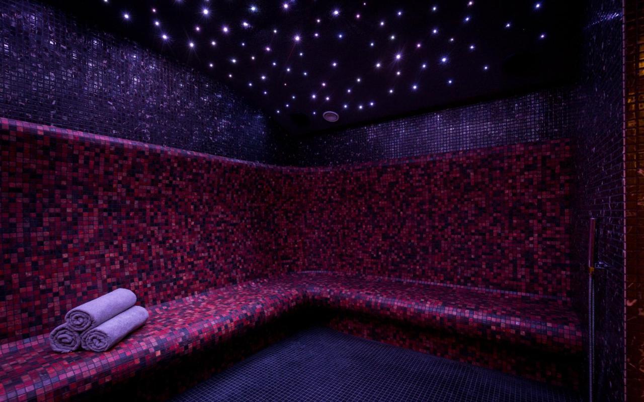 Green Mountain 5* Hotel Karpacz Bagian luar foto A steam room